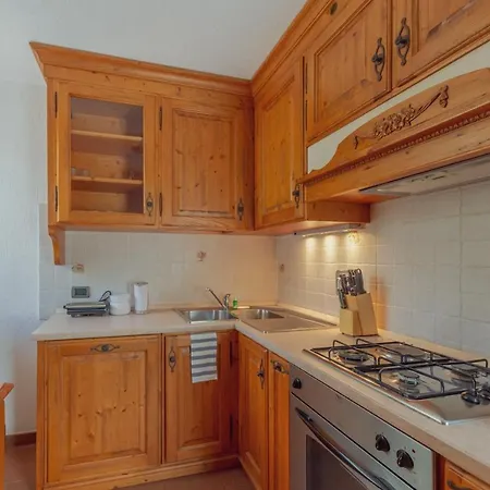 Apartamento Pontal 7 - Relax E Vista Sulle Montagne - Cour 0144