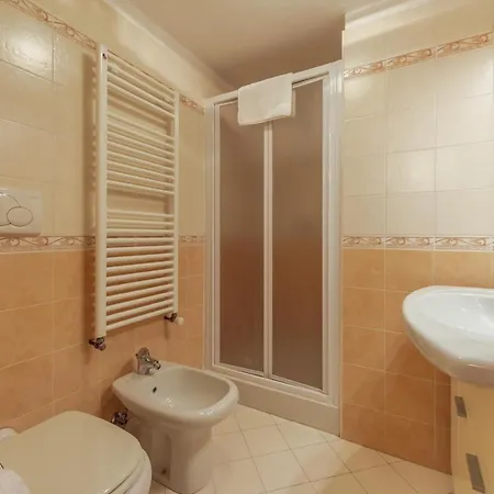 公寓 Pontal 7 - Relax E Vista Sulle Montagne - Cour 0144 *